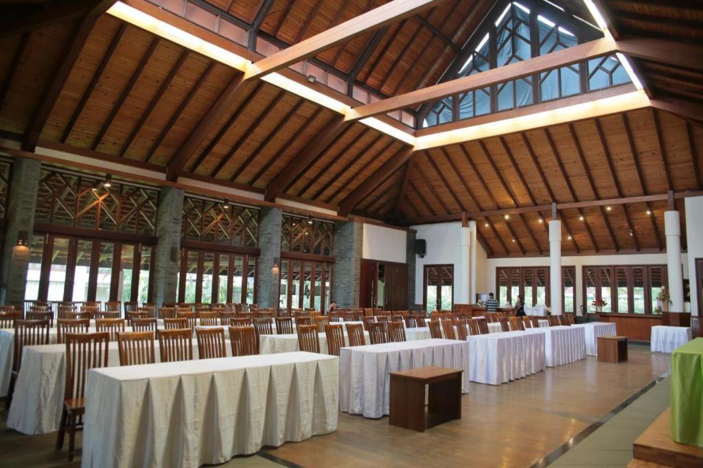 La Oma Hotel Lembang Exterior foto